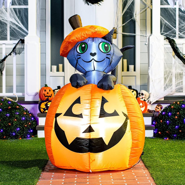 5 FT Halloween Inflatables Outdoor Decorations, Inflatable Halloween Decor Outdoor Blow Up Pumpkin for Yard, Animated Halloween Inflatable Cat On Pumpkin with LEDs for Halloween Decorations