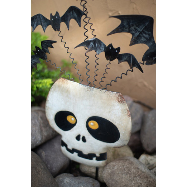 Painted Metal Halloween Skull with Bats Yard Art 29″H – Glossy Seasonal Decor